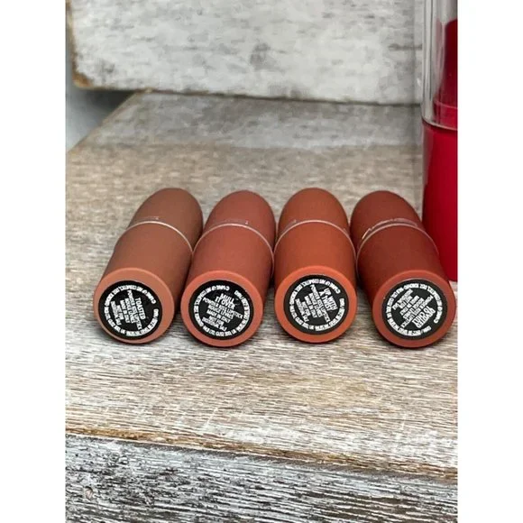 Mac Cosmetics Powder Kiss Lip Vault x 12 HOLIDAY COLLECTION - Picture 10 of 16